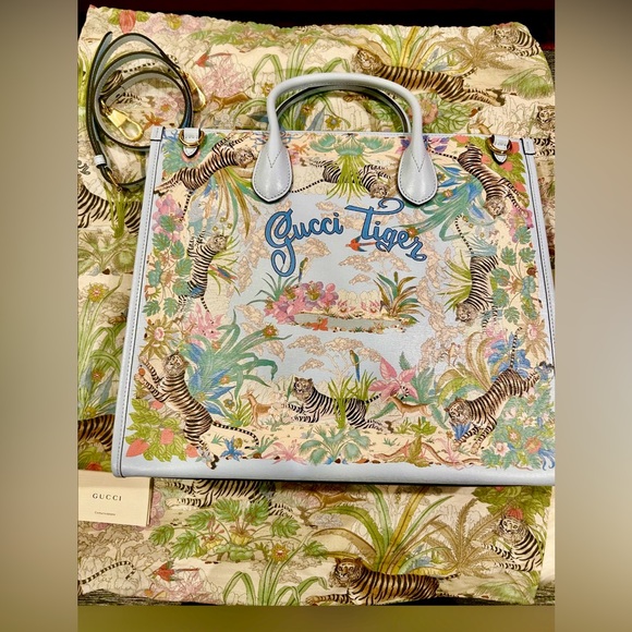 Gucci Handbags - Like New GUCCI TIGER - Limited Edition Tote- w. matching dustbag & COA